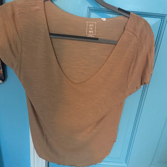 Top - Picture 1 of 1